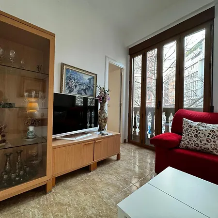Russafa Codrut Apartment *