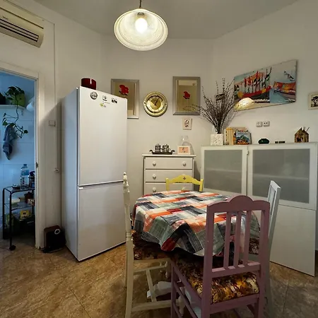 Apartment Russafa Codrut *