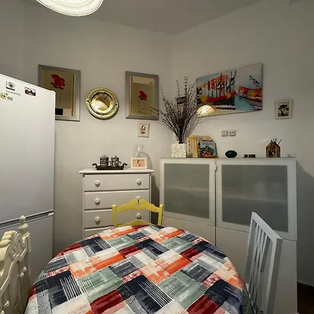 Apartment Russafa Codrut